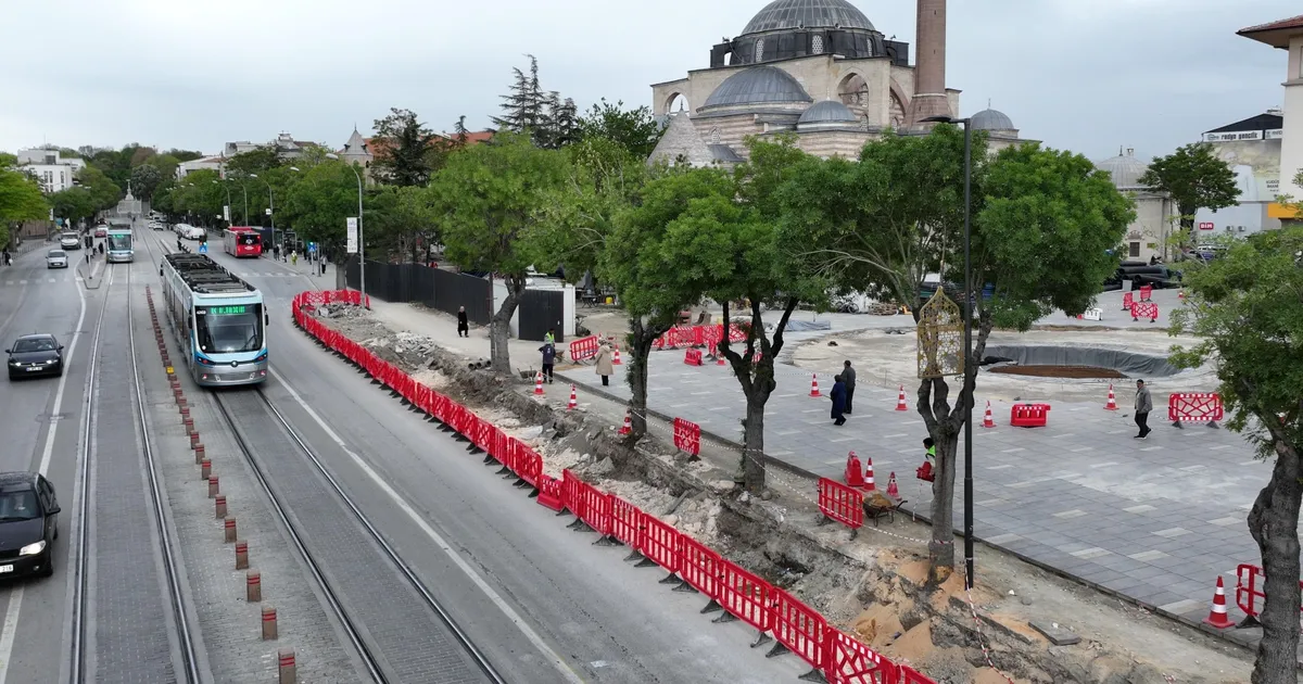 Konya Mevlana Caddesi'nde kapsamlı çevre düzenlemesi - Gündem Haberleri