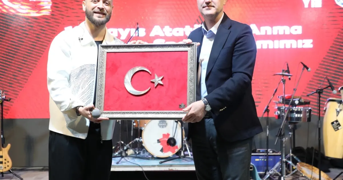Bursa İnegöl’de 19 Mayıs coşkusu Safa Zakir konseriyle zirveye ulaştı - Gündem Haberleri