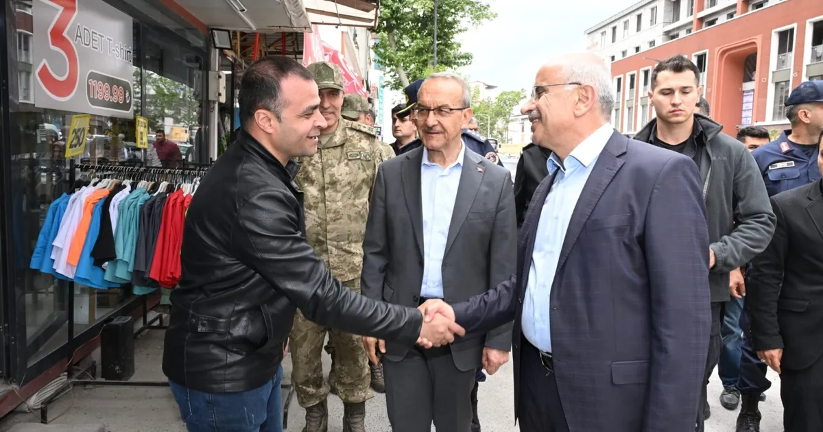 Malatya'da deprem sonrası yerinde Başkan Er'den 'geçmiş olsun' ziyareti - Gündem Haberleri