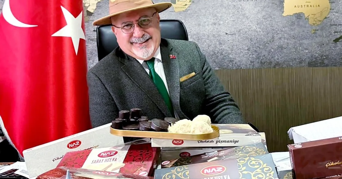 Necmi Hoca nerede, pişmaniye orada... İzmit Pişmaniyesine gönüllü tanıtım desteği