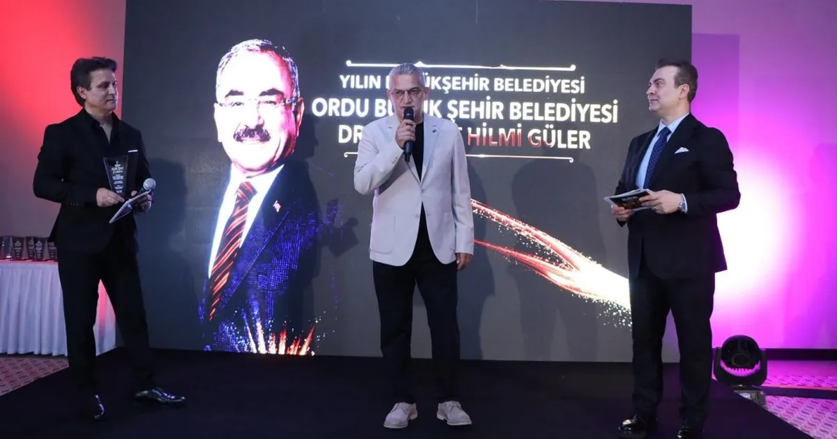 Ordu Büyükşehir Belediyesi, ‘Altın Zirve Ödülü’ne layık görüldü