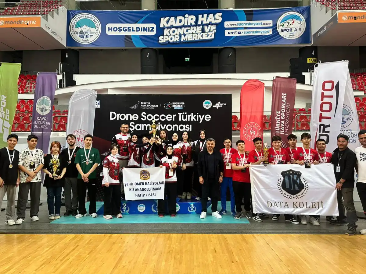 Drone Soccer Şamiyonu Çekmeköy’den çıktı - Gündem Haberleri
