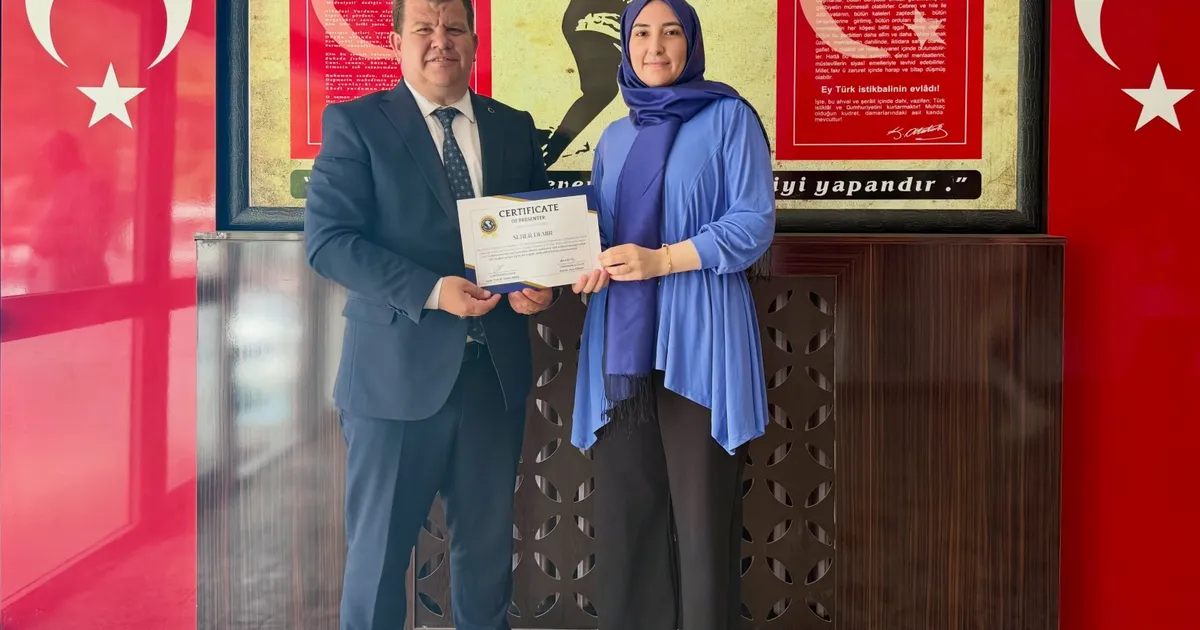 Edirne'de Keşanlı eğitimciye uluslararası başarı ödülü