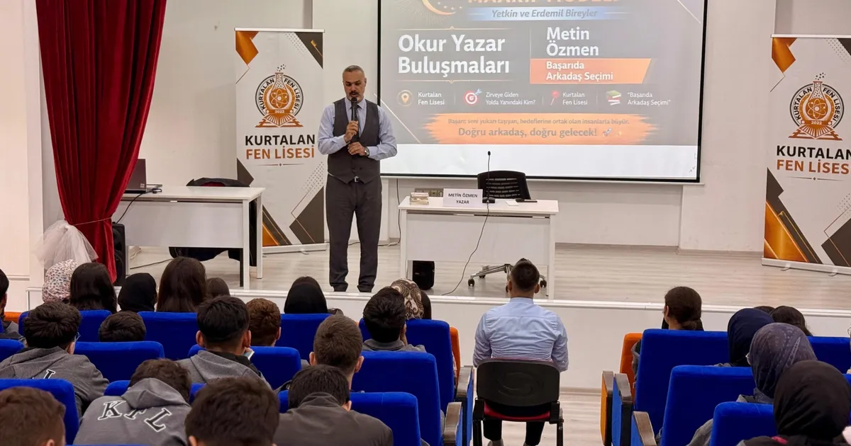 Siirt Kurtalan’da 'Başarıda arkadaş seçimi' konferanslarına yoğun ilgi - Gündem Haberleri