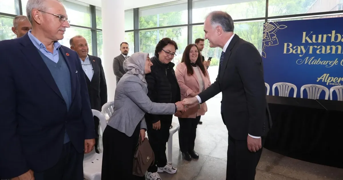 Bursa İnegöl protokolü bayramlaştı - Gündem Haberleri