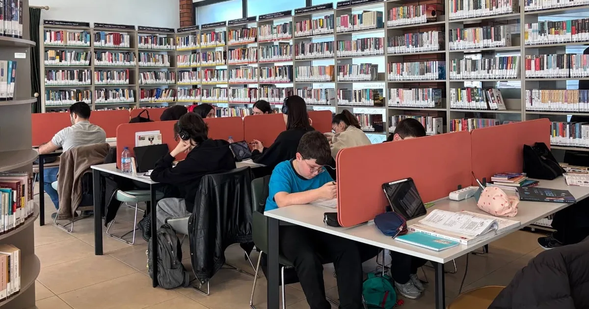 İzmit Millet Kütüphanesi bayramın ilk günü açık