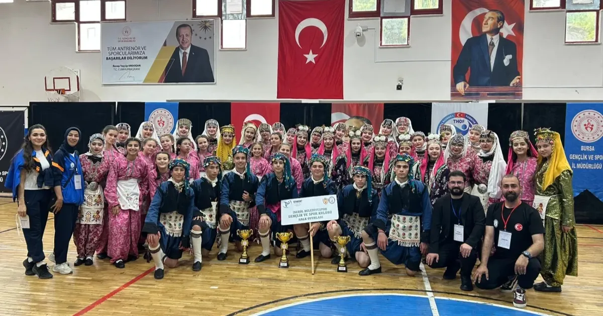 İnegöl Belediyesi Halk Dansları bölge finallerinde 3’te 3 yaptı