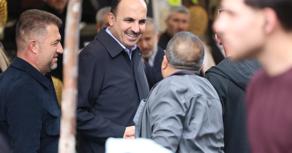 Konya'da Başkan Altay’dan esnafa bayram ziyareti