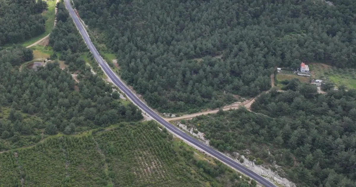 Manisa kırsalı sıcak asfaltla buluşturuyor