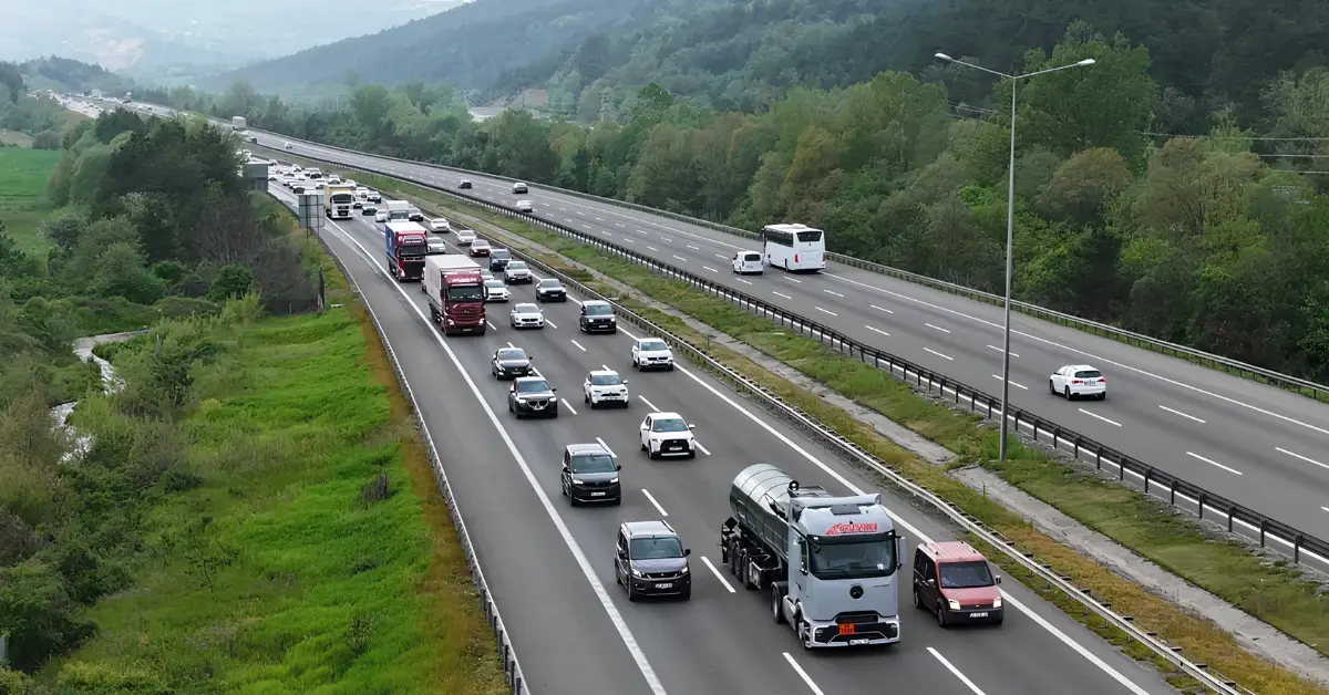 Bolu'dan bayram tedbiri: İstanbul yönüne ağır vasıta yasağı