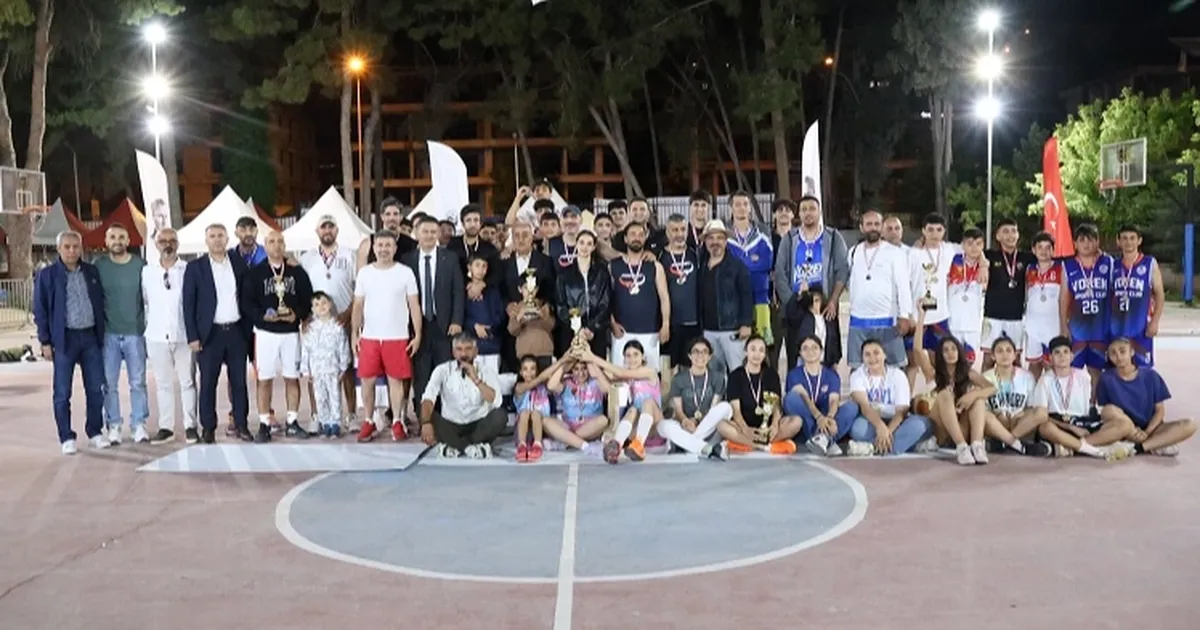 Hatay Büyükşehir'den basketbol şöleni
