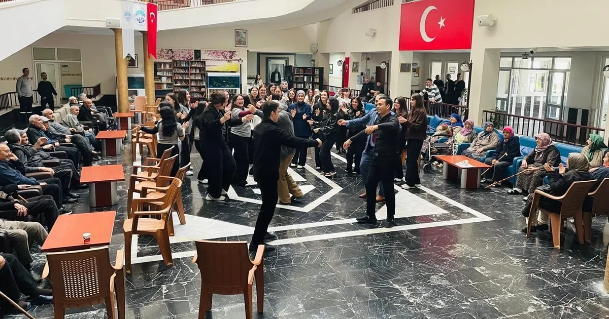 Kayseri Büyükşehir'den Ulu Çınarlara anlamlı bayram ziyareti