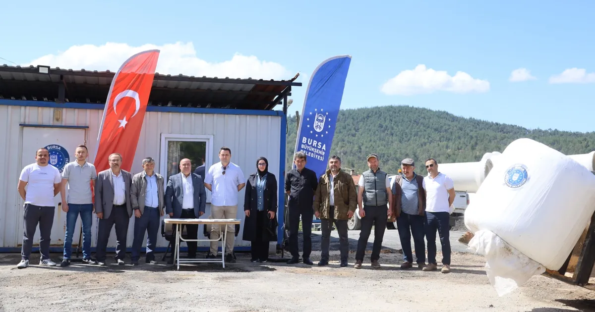 Bursa Büyükşehir'den üreticiye kaba yem desteği