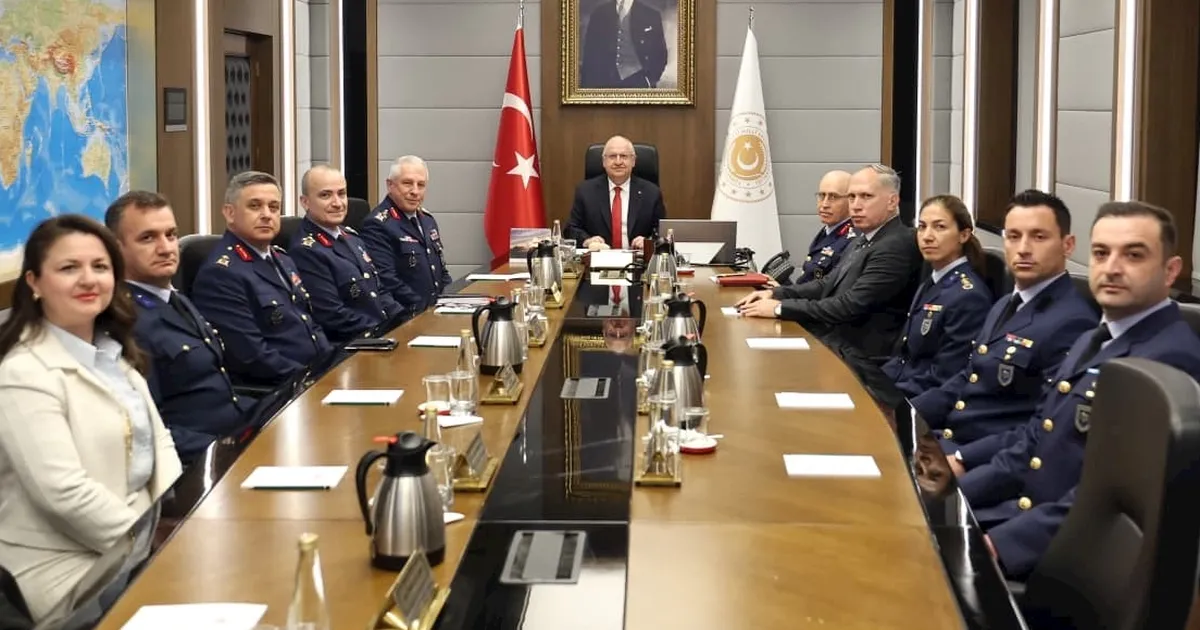 Bakan Güler: Türkiye'nin hava gücü yerli ve milli güçleniyor