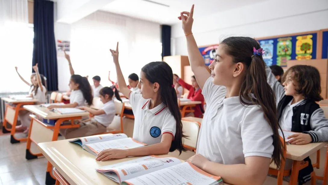 Türkiye'de eğitim göstergeleri yükselişini sürdürüyor