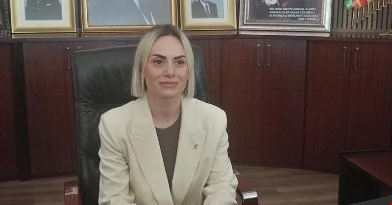 Akçakoca Belediye Meclisi Alev Ünal’ı “Başkan Vekili” olarak seçti - Siyaset Haberleri
