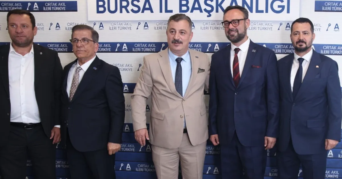 Bursa'da Yeniden Refah’tan Anahtar Parti’ye yeni katılım