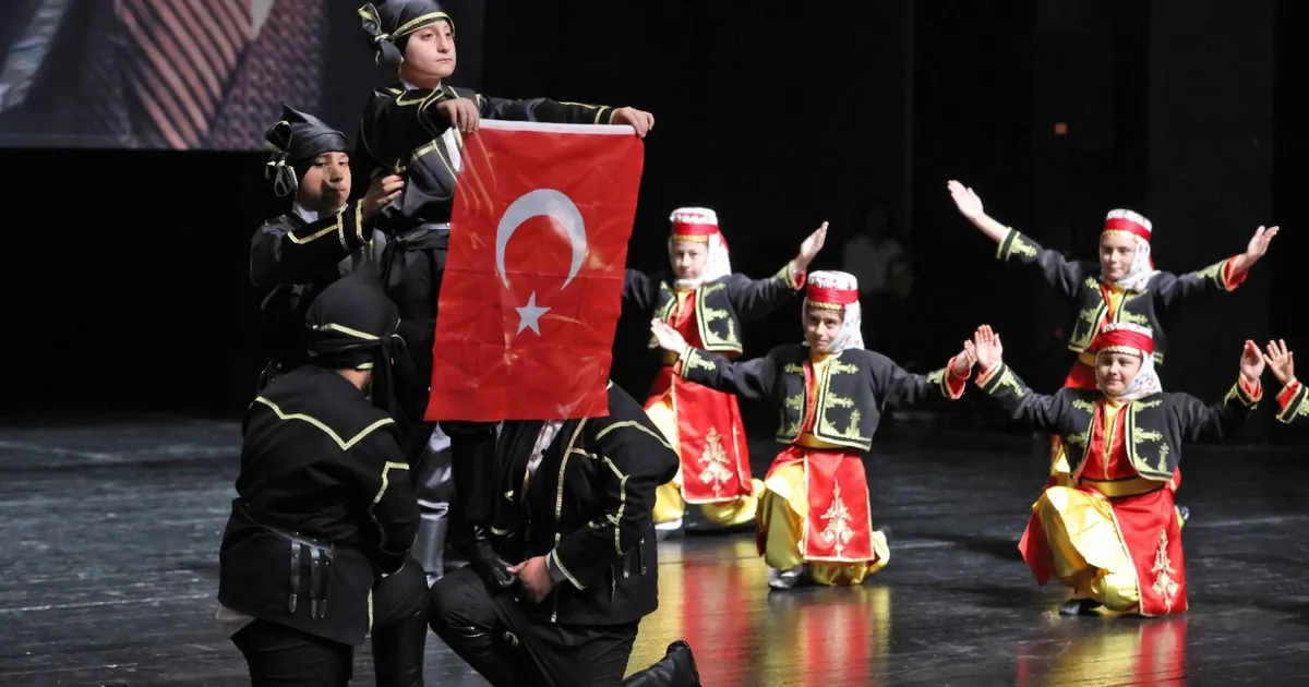 Bursa’da ailelere özel sanat gecesi