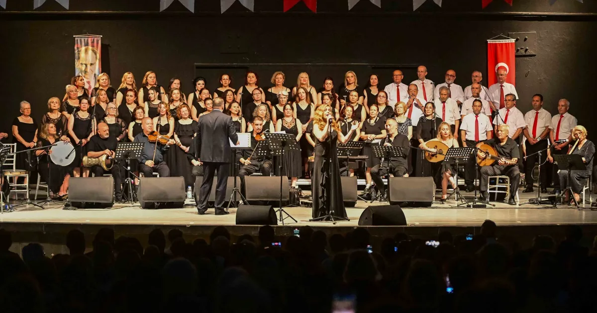 İzmir Bornova’da yaza coşkulu merhaba