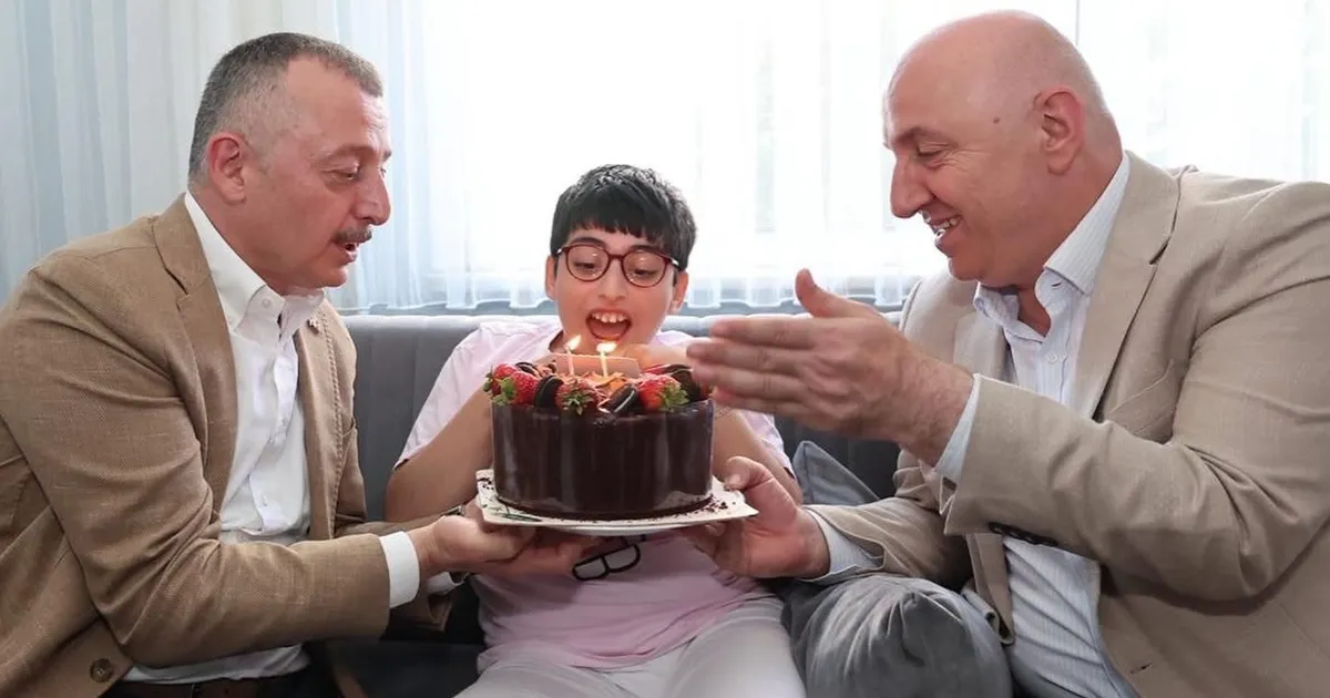 Kocaeli'de Başkan Büyükakın’dan doğum günü sürprizi