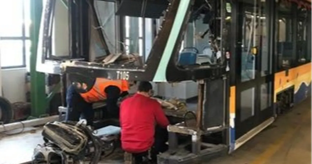 İzmir Metro araçlarını kendi gücüyle yeniliyor