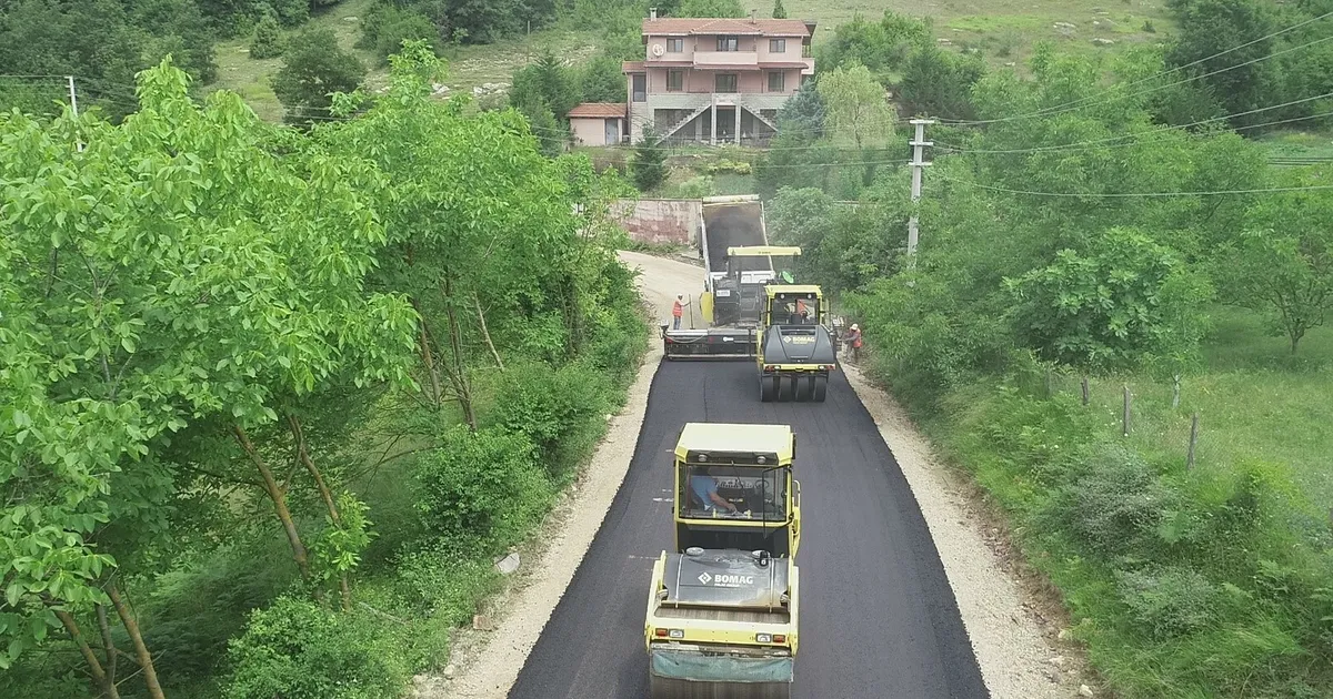 Büyükşehir, Kandıra’da 80 kilometrelik yolu onaracak