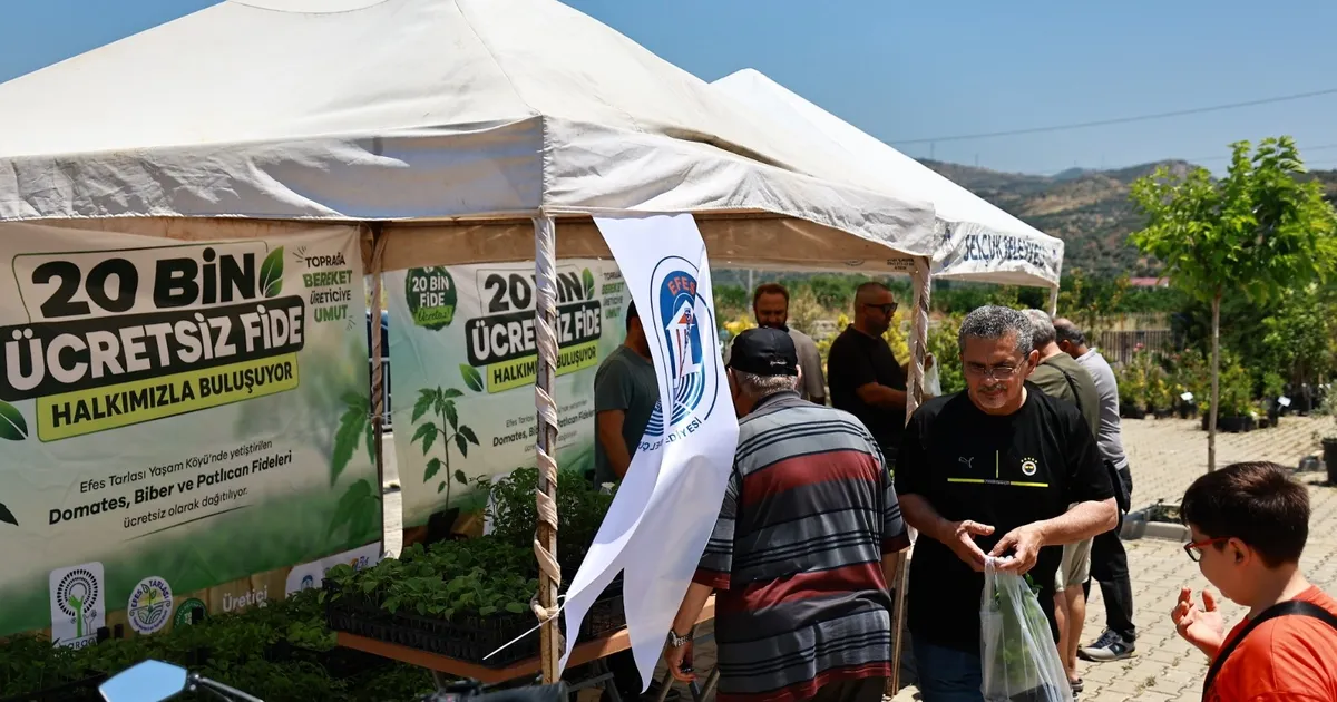 Efes Tarlası Yaşam Köyü'nde üretim ve lezzet buluşması sürüyor
