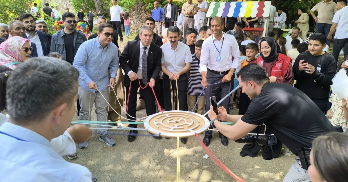 Batman Sason’da bahar şenliklerine büyük ilgi