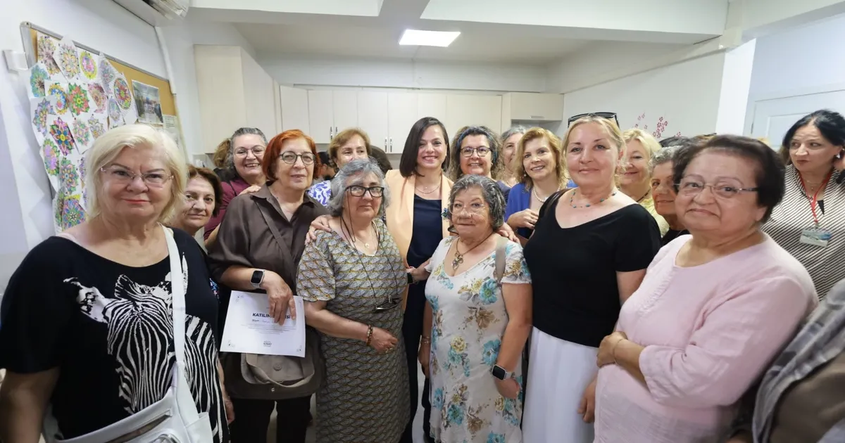 İzmir Karabağlar'da dayanışma ve umut büyüyor