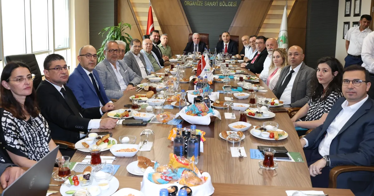 Bursa Nilüfer'de Başkan Özdemir sanayicilerle buluştu