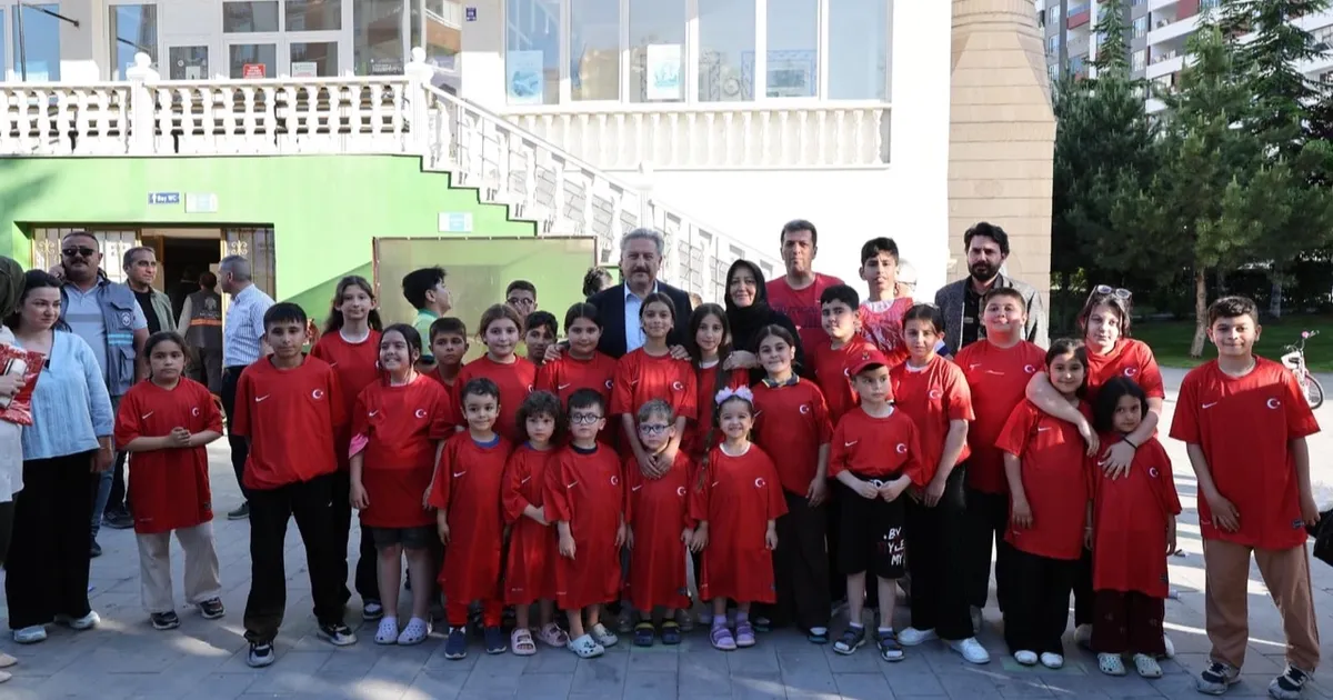 Mustafa Palancıoğlu halkla bir araya geldi