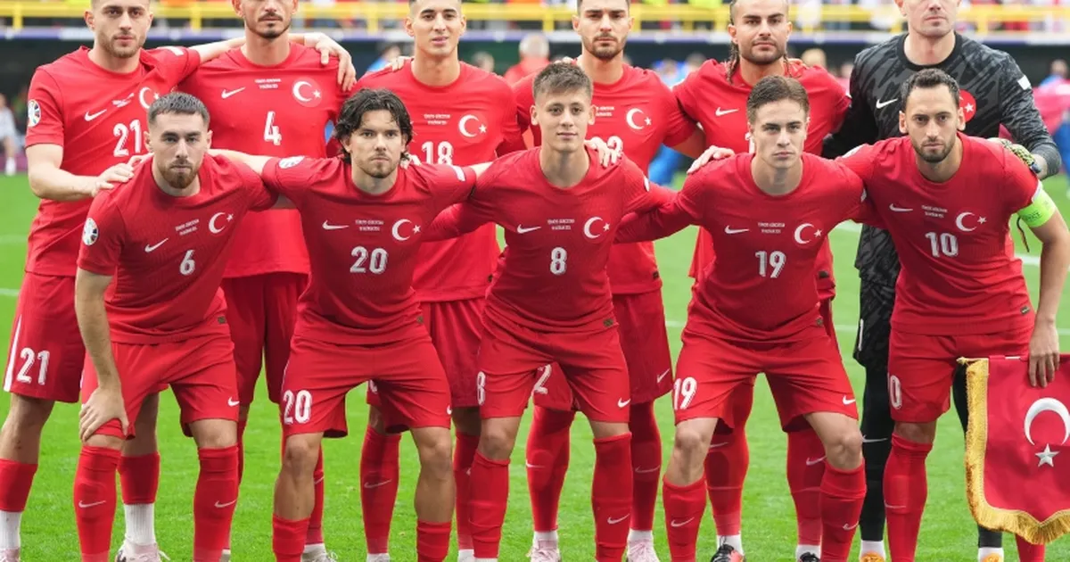 Kayseri Büyükşehir'den dev ekranda milli maç keyfi - Spor Haberleri