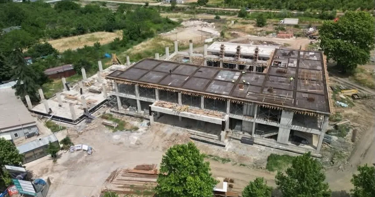 Kocaeli Gölcük’e FIFA standartlarında spor kompleksi inşa ediliyor
