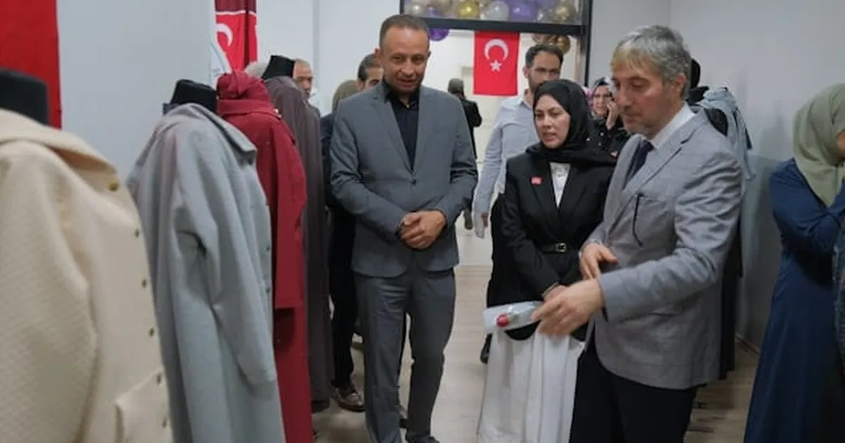 Kütahya’da kursiyerlerin ürünleri sergide beğeni kazandı
