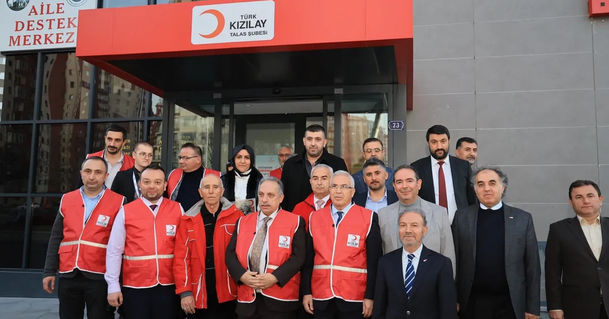 Kayseri Talas'tan Türk Kızılayı'na kalıcı eser