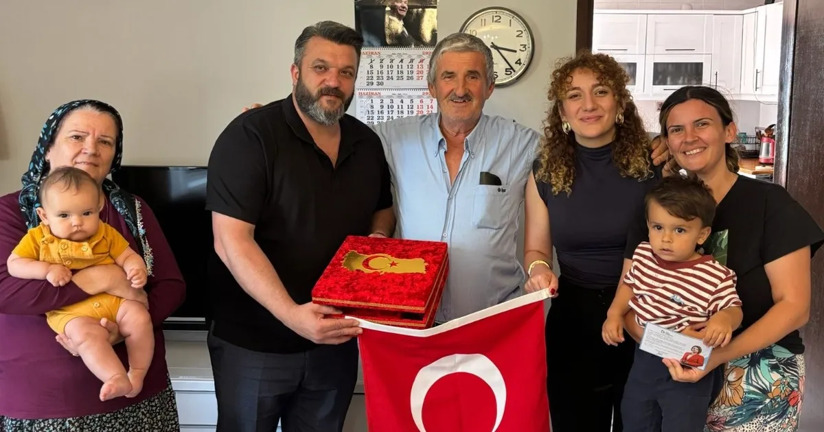 Kocaeli İzmit'te Kıbrıs gazilerine anlamlı ziyaret