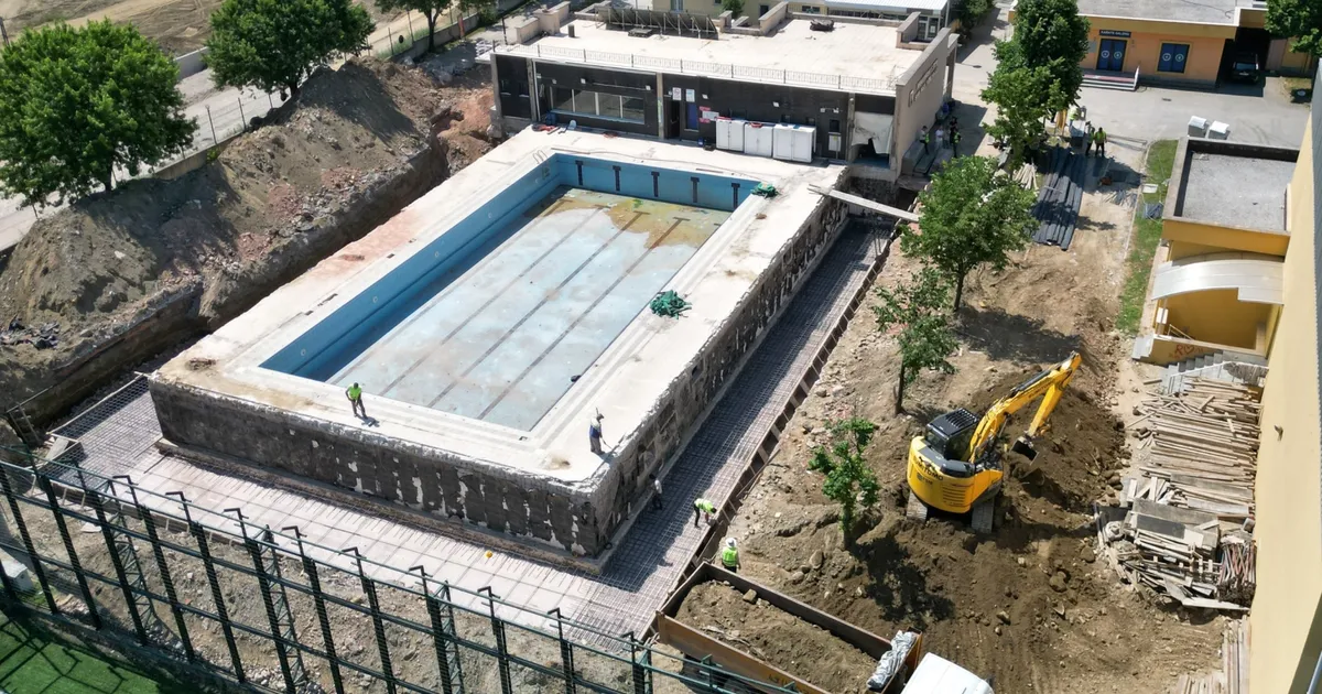 Bursa Yıldırım'a 4 mevsim havuz hazırlığı