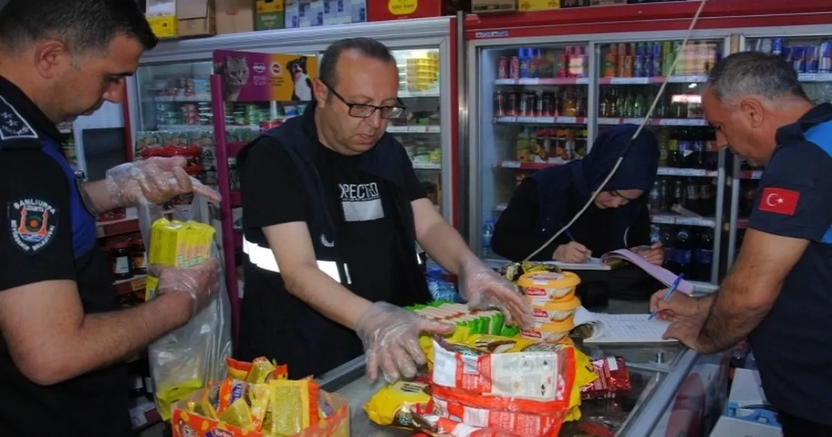 Şanlıurfa’da tarihi geçmiş ürünlere geçit yok