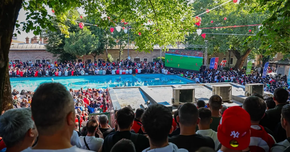 Milli maçta Bursa tek yürek oldu