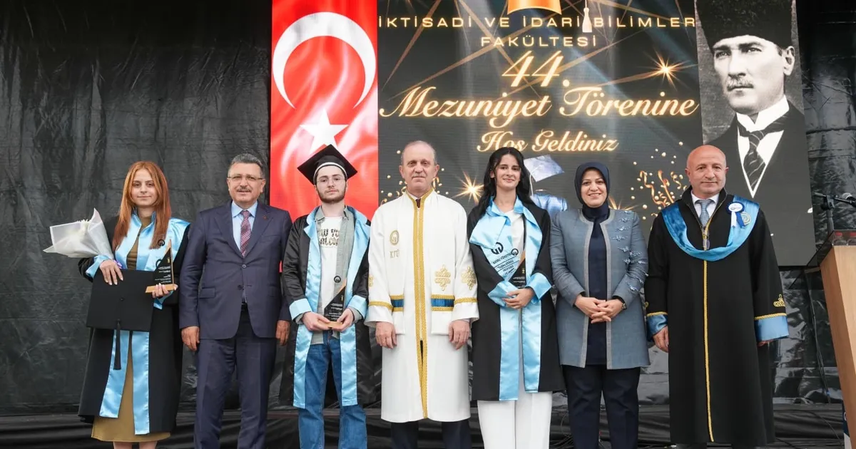 Trabzon’da mezuniyet coşkusu