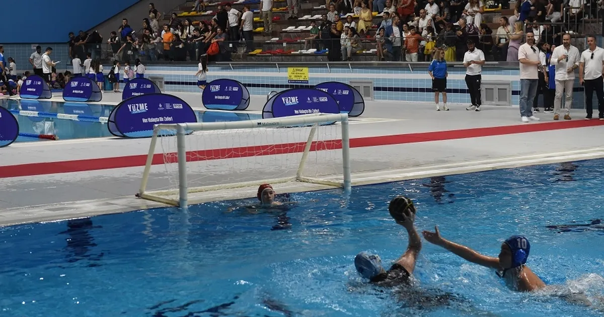 İstanbul'da geleceğin sportif yıldızları performanslarıyla göz doldurdu