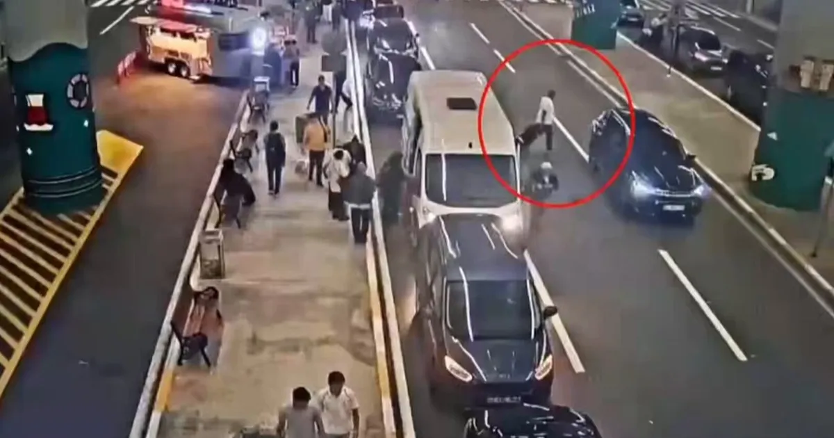 Uluslararası göçmen kaçakçısı İstanbul Havalimanı’nda yakalandı