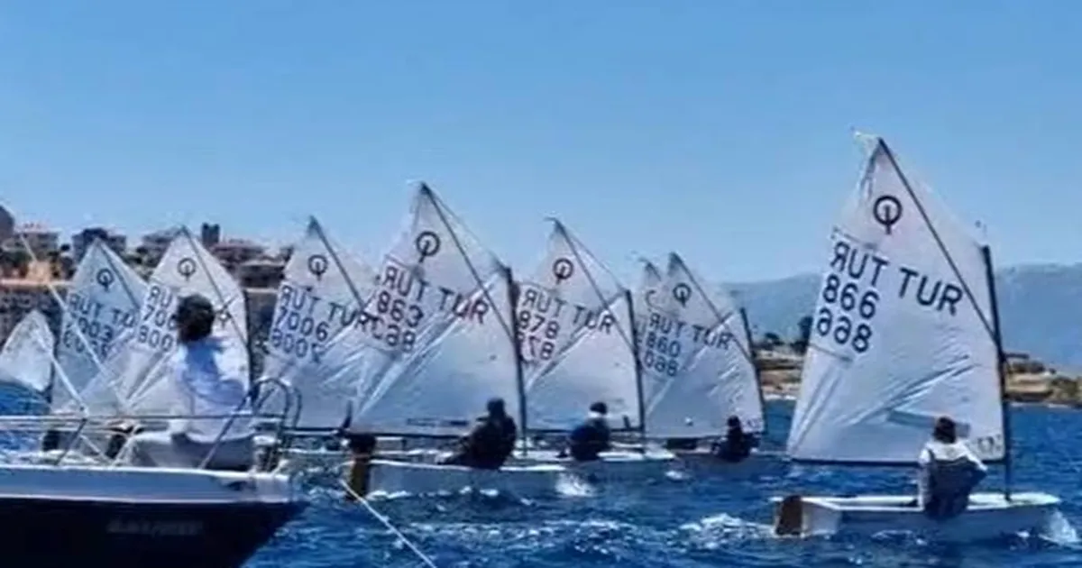 Sahil Güvenlik Kupası için yelkenler Foça'da şişti