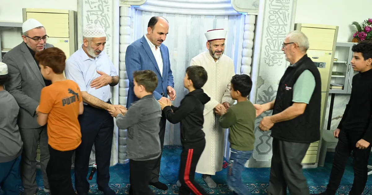 Konya'da 'Güle Oynaya Camiye' kayıtları başladı