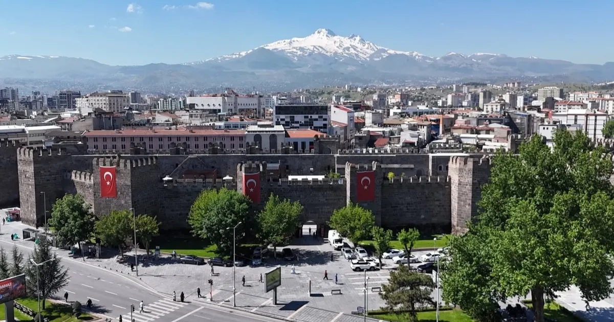 Büyükşehir Mülhem Kayseri Mutfağı'nı tanıttı - Gündem Haberleri