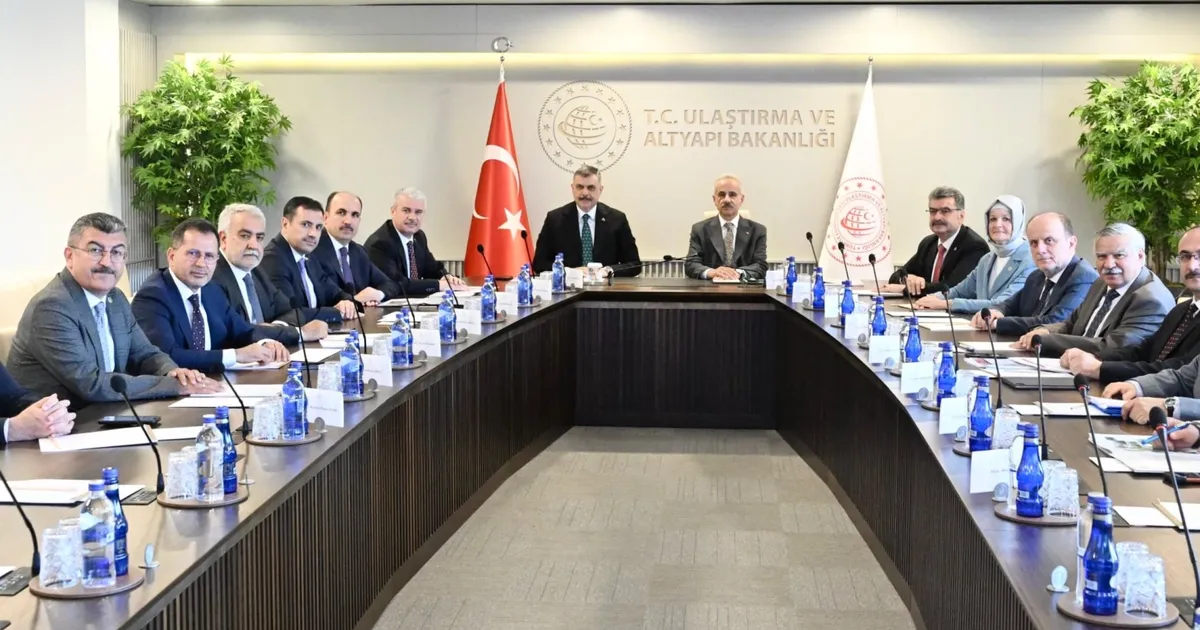 Konya heyeti Ankara’da bakanlarla projeleri değerlendirdi