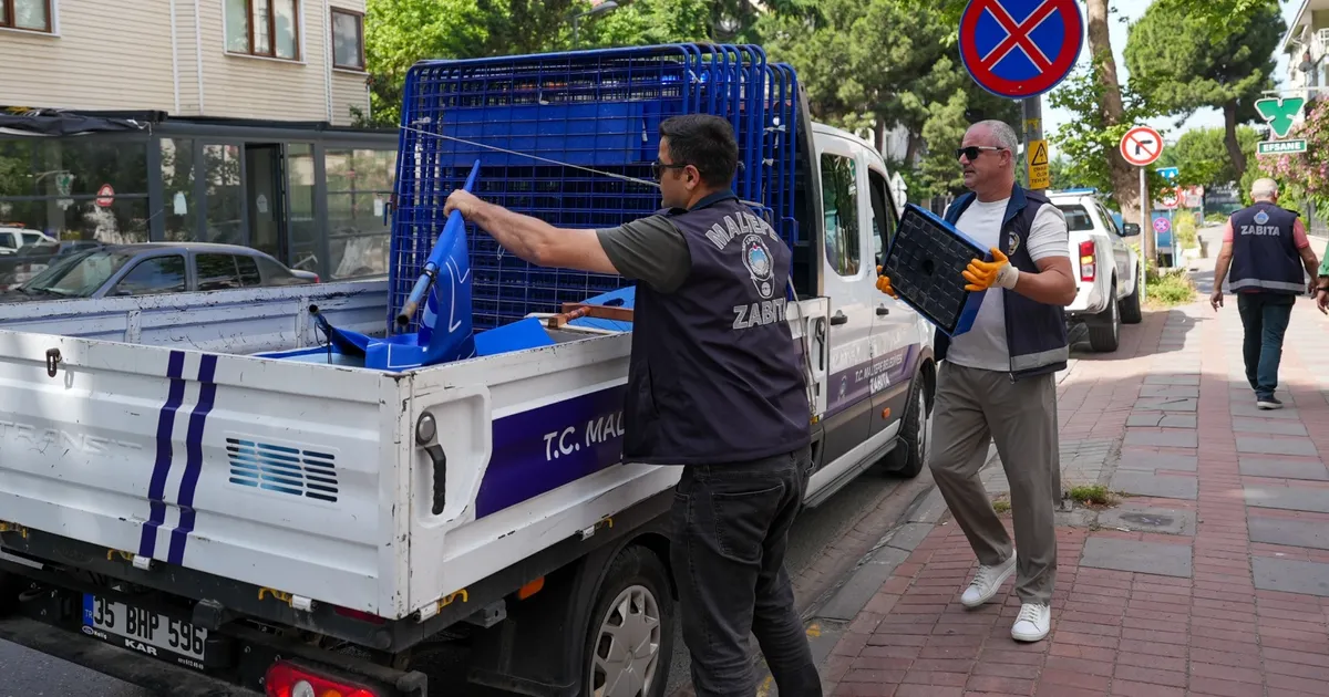 İstanbul Maltepe'de zabıta ekipleri işgallere karşı sahada