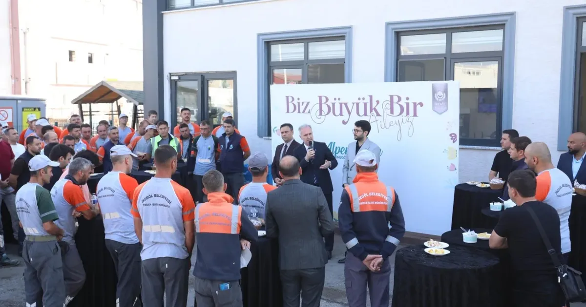 Bursa İnegöl'de Başkan Taban temizlik personeliyle buluştu
