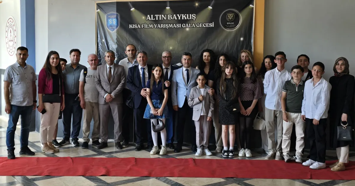 Osmangazi’de 2. Altın Baykuş Kısa Film Yarışması’nda ödüller sahiplerini buldu - Gündem Haberleri