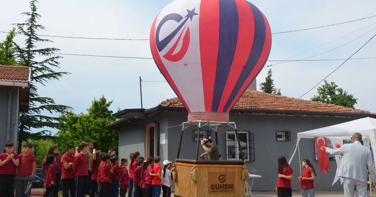 Bursa'da “Bilim Köyümde” projesi Keles’te şölene dönüştü